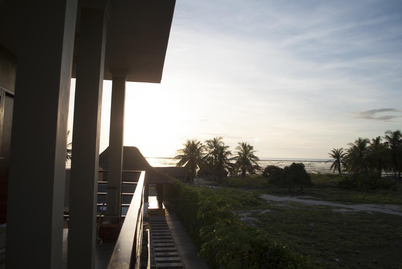 Casa Narrow Villa Nembrala Exterior photo